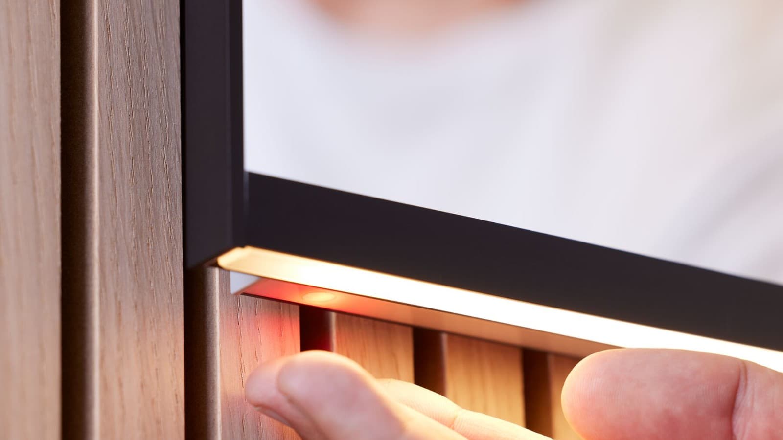 Uduvastast soojendust saab käsitsi aktiveerida (© Geberit) Uduvastast soojendust saab käsitsi aktiveerida (© Geberit)