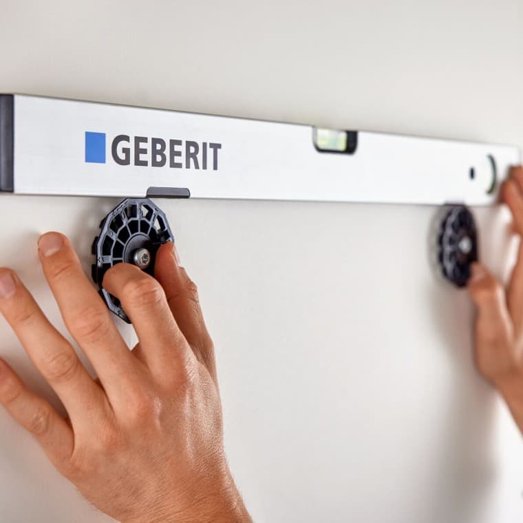 Option peegli kinnitus FlexInstall (© Geberit) Option peegli kinnitus FlexInstall (© Geberit)