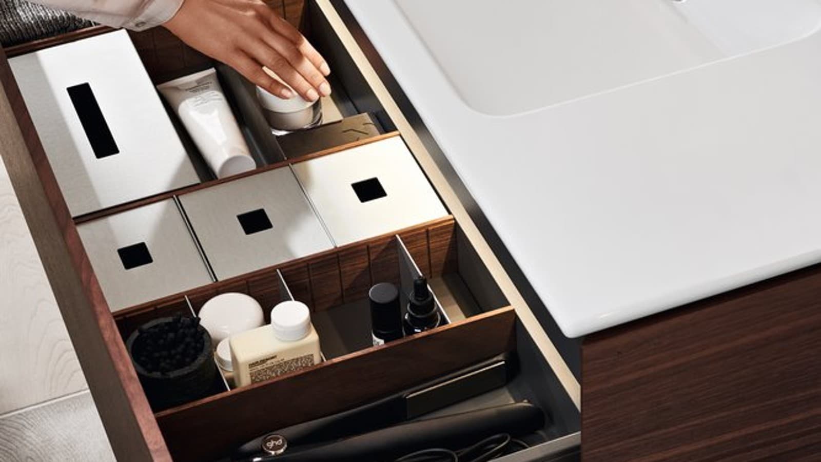 Geberit ONE-i valamu aluskapp Geberit ONE-i valamu aluskapp