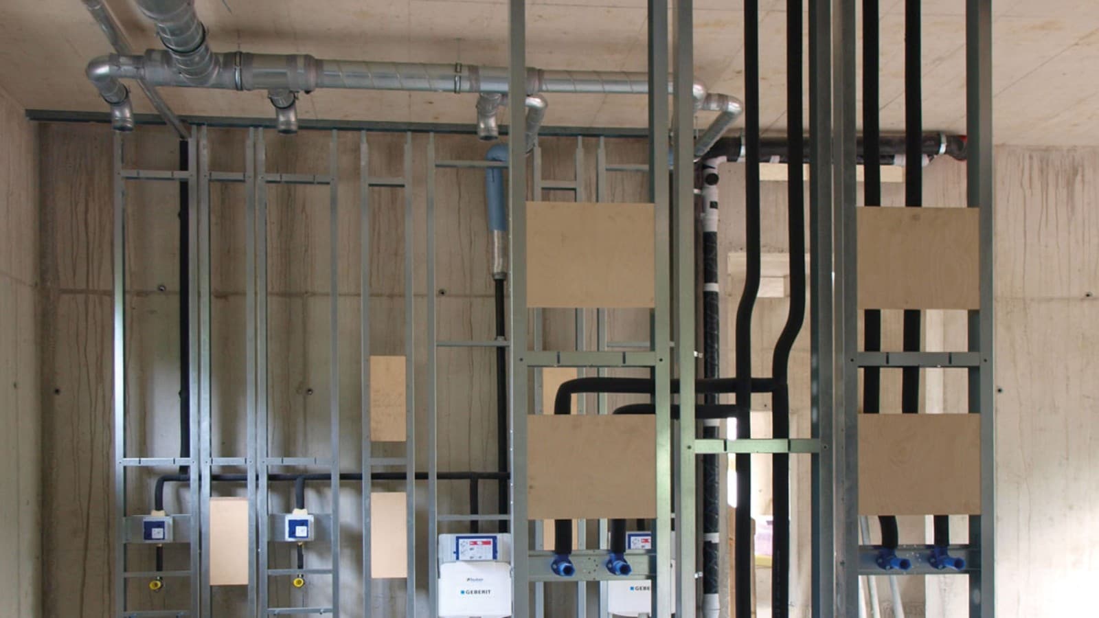 Vaja on vähe vihmaveepüstikuid ja paigaldis on suhteliselt ruumisäästlik © Geberit Vaja on vähe vihmaveepüstikuid ja paigaldis on suhteliselt ruumisäästlik © Geberit